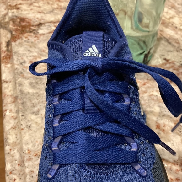 Excellent condition Adidas Bounce-two pairs - Picture 9 of 10